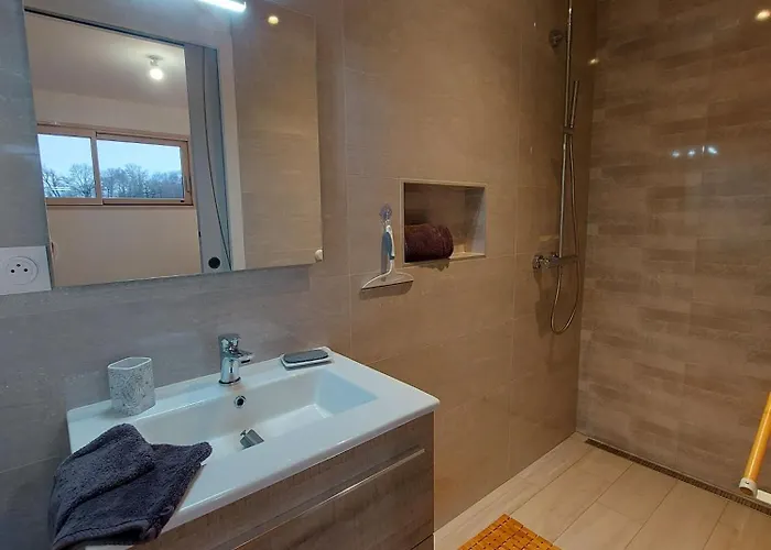 Un Air De Campagne * Saint-Pierre-la-Cour